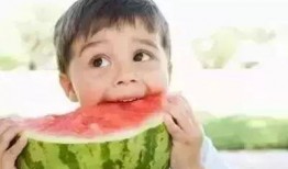 娱乐吃瓜君因造谣道歉,网络舆论风波平息